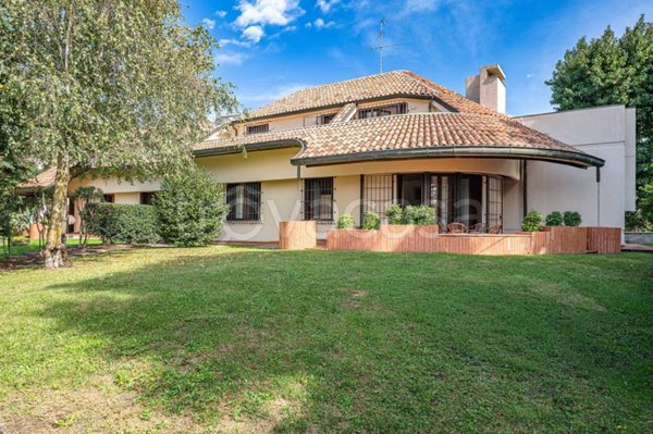 casa indipendente in vendita a Giussano