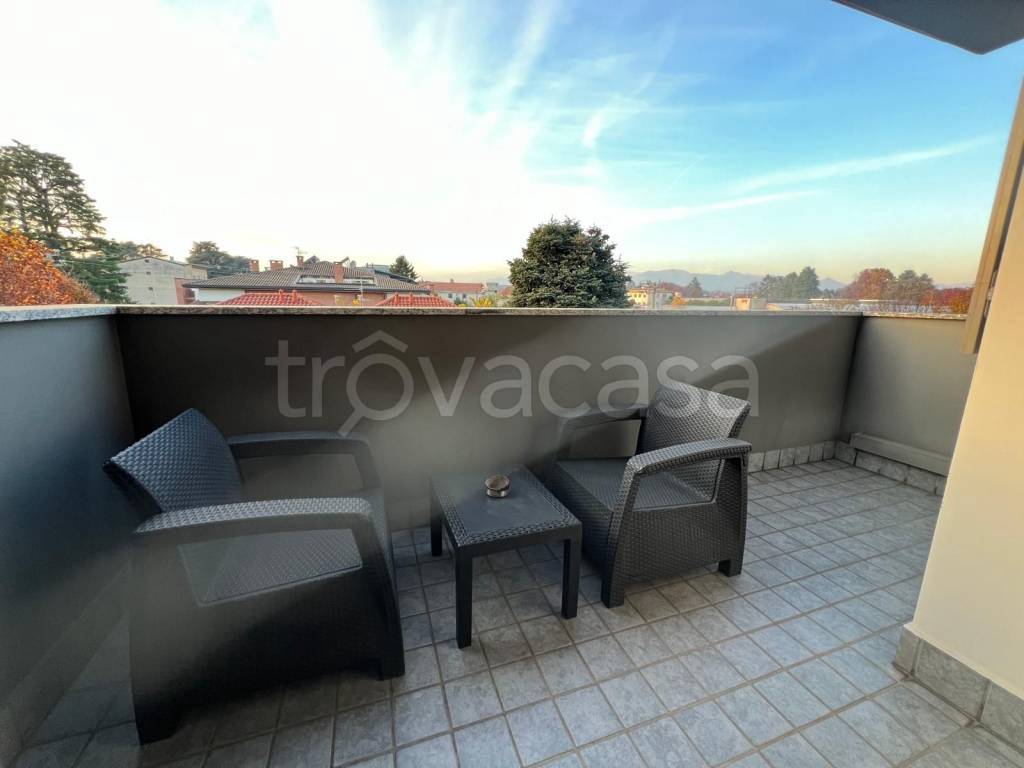 appartamento in vendita a Giussano