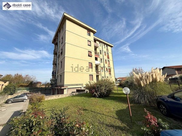 appartamento in vendita a Giussano