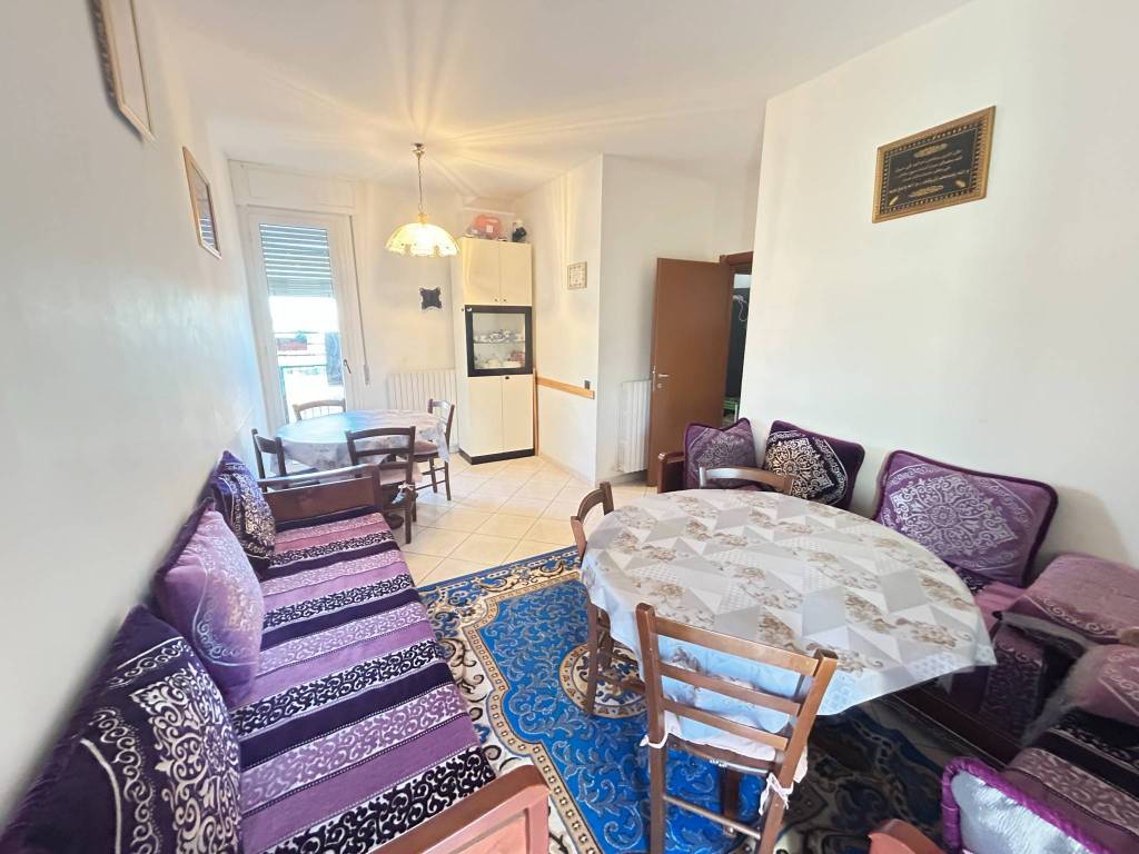 appartamento in vendita a Giussano in zona Paina