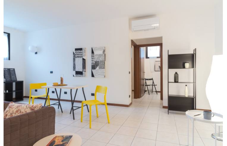 appartamento in vendita a Giussano in zona Paina