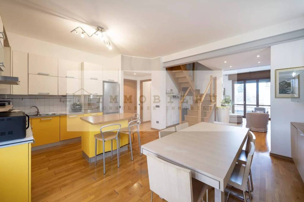 appartamento in vendita a Giussano