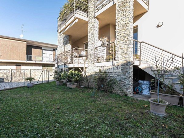 appartamento in vendita a Giussano
