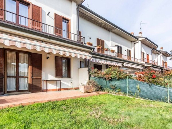 casa indipendente in vendita a Giussano