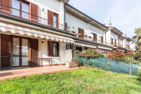 casa indipendente in vendita a Giussano