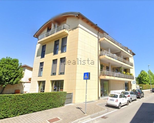 appartamento in vendita a Giussano in zona Paina