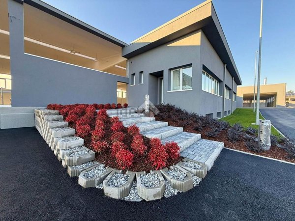 terreno edificabile in vendita a Giussano