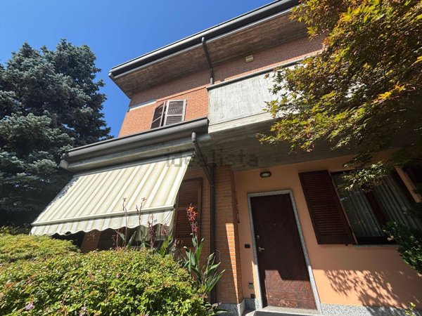 casa indipendente in vendita a Giussano