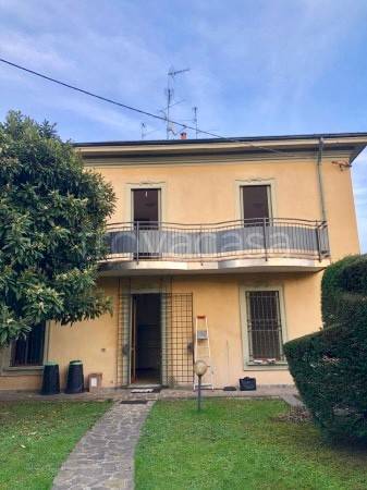 casa indipendente in vendita a Giussano