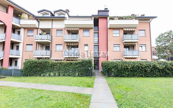 appartamento in vendita a Giussano