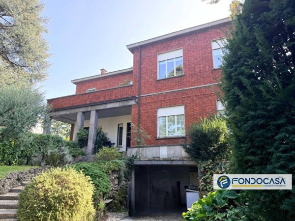 appartamento in vendita a Giussano in zona Paina