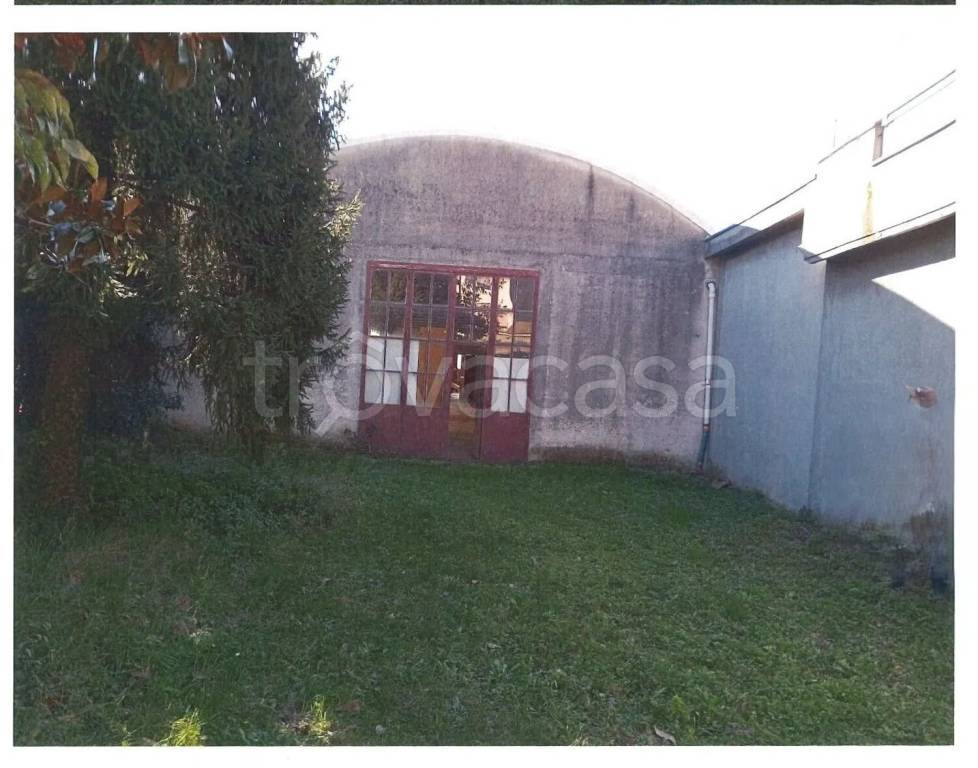 appartamento in vendita a Giussano in zona Birone