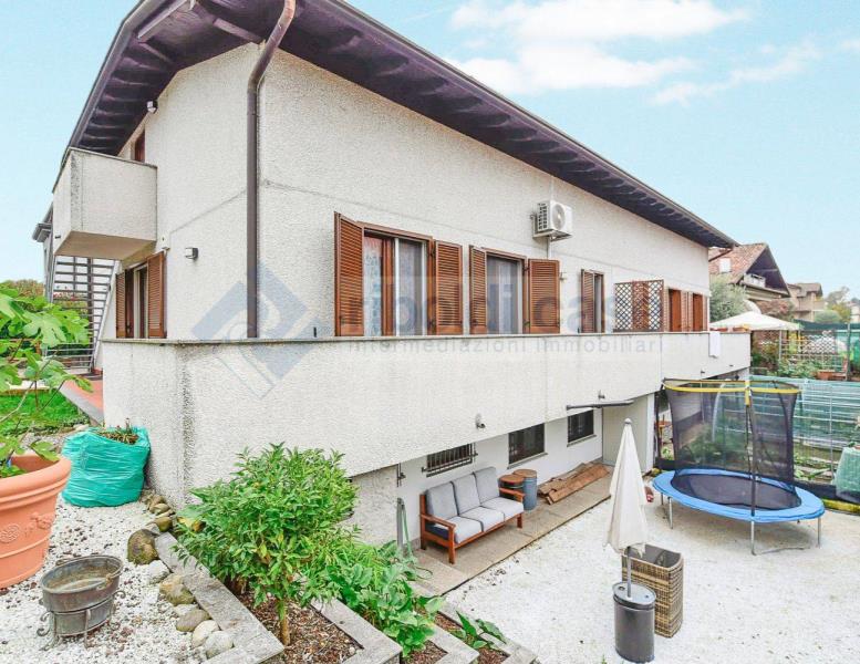 casa indipendente in vendita a Giussano