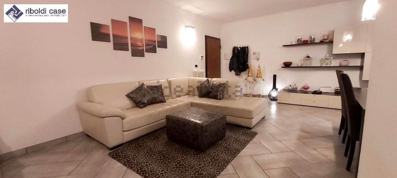 appartamento in vendita a Giussano