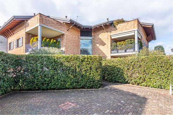 appartamento in vendita a Giussano in zona Paina