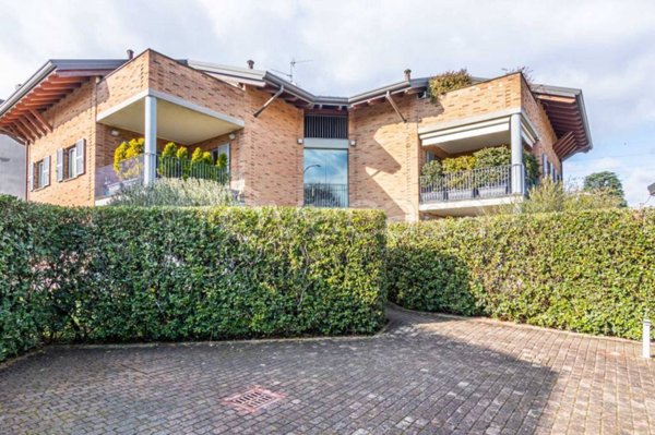 appartamento in vendita a Giussano in zona Paina