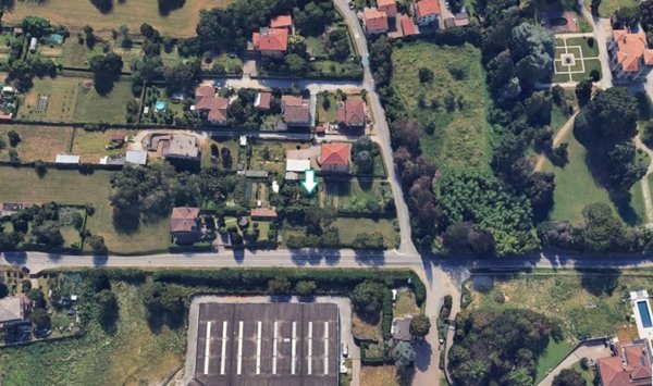 terreno edificabile in vendita a Giussano