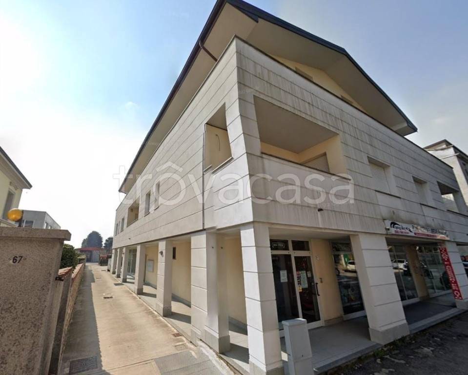 appartamento in vendita a Giussano