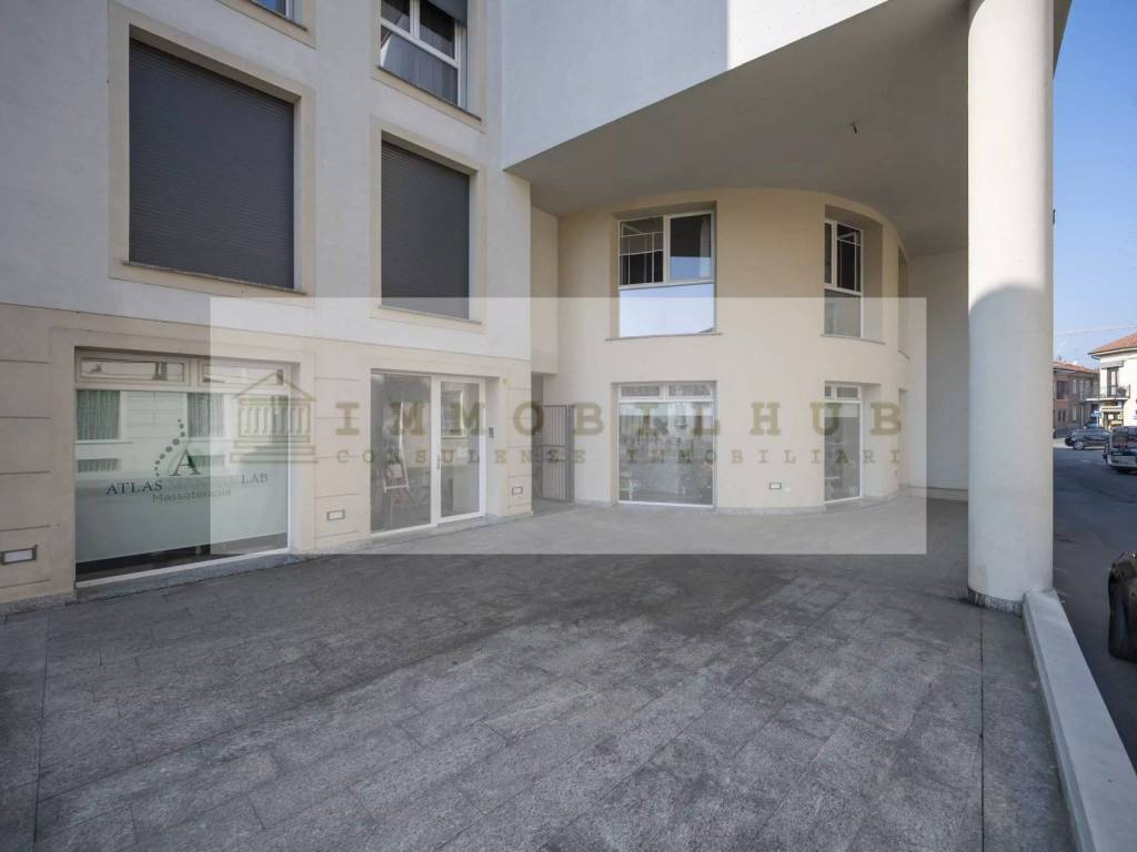 negozio in vendita a Giussano