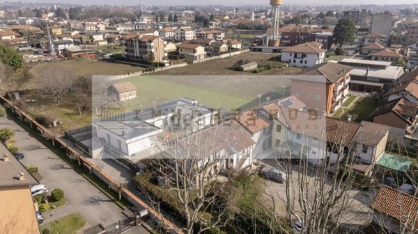 appartamento in vendita a Giussano
