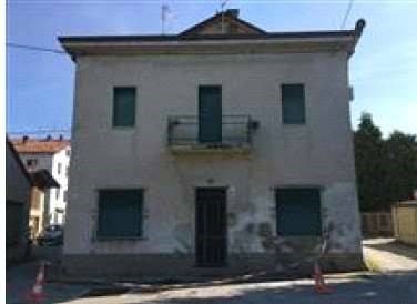 casa indipendente in vendita a Giussano