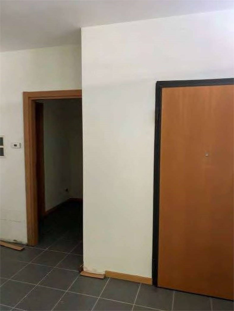 negozio in vendita a Giussano