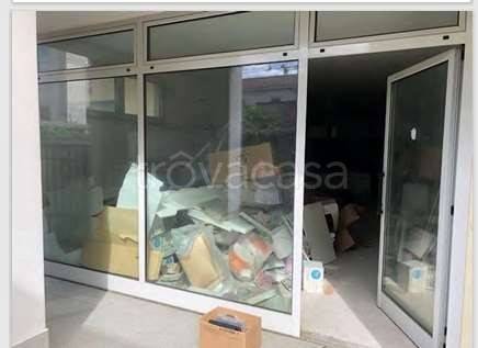 negozio in vendita a Giussano