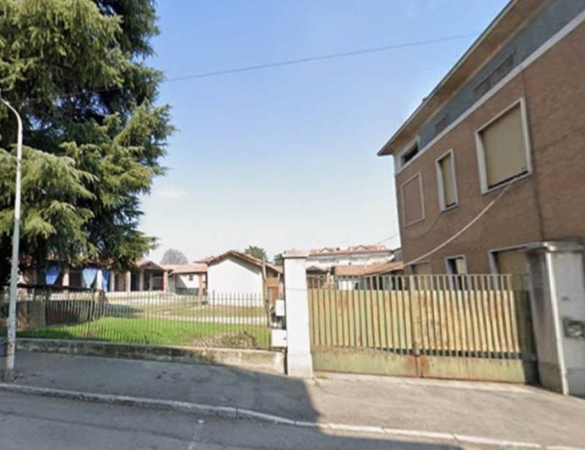 terreno edificabile in vendita a Giussano