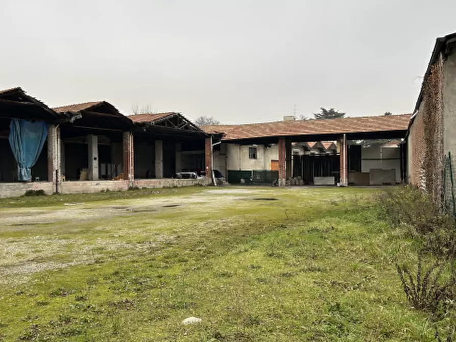 terreno edificabile in vendita a Giussano