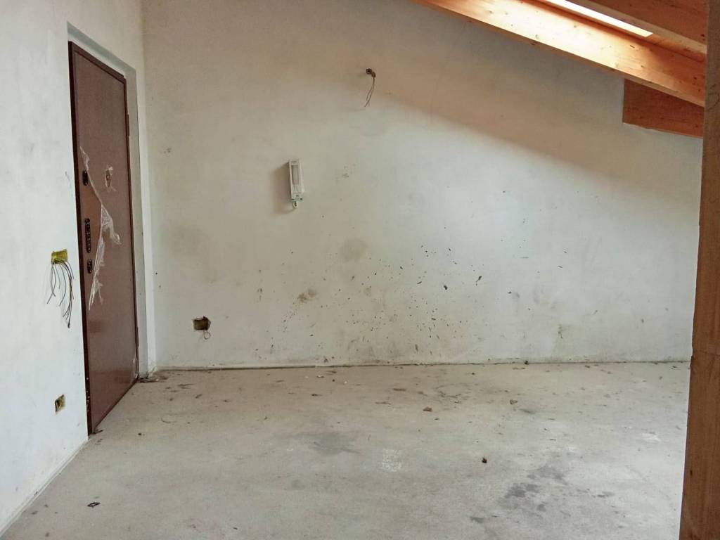 appartamento in vendita a Giussano