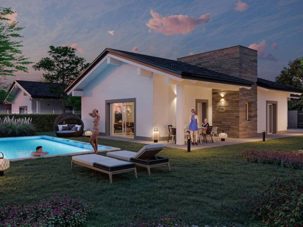 casa indipendente in vendita a Giussano