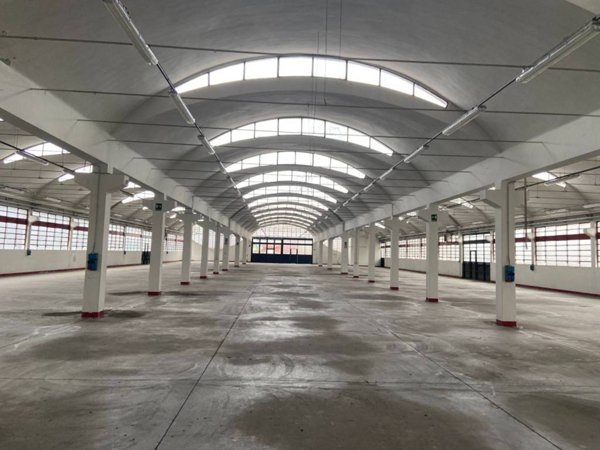 capannone in vendita a Giussano