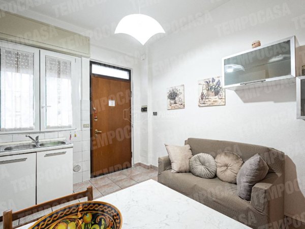 appartamento in vendita a Giussano in zona Paina