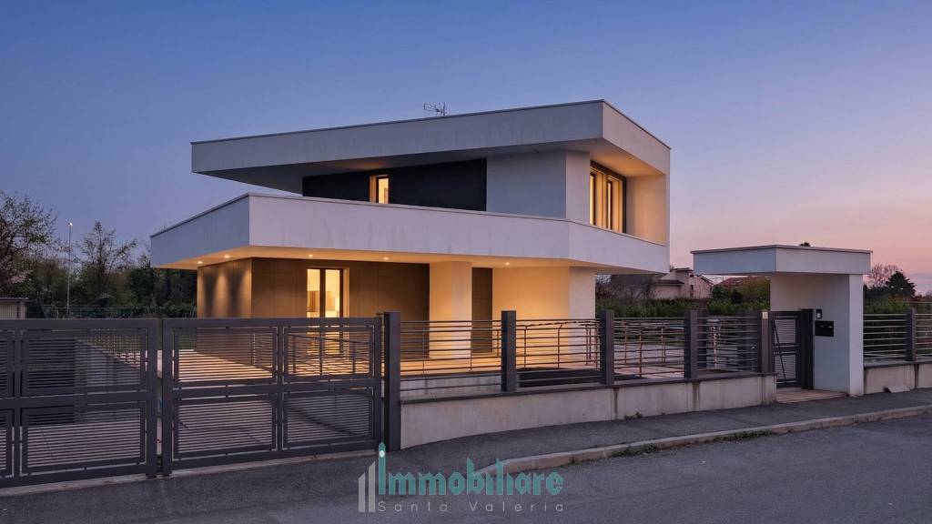 casa indipendente in vendita a Giussano