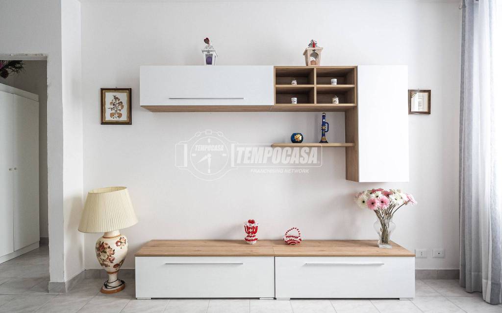 appartamento in vendita a Giussano in zona Paina