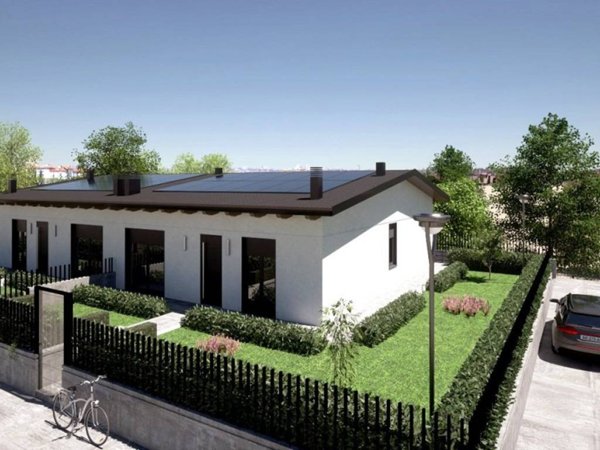 casa indipendente in vendita a Giussano