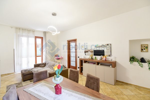 casa indipendente in vendita a Giussano