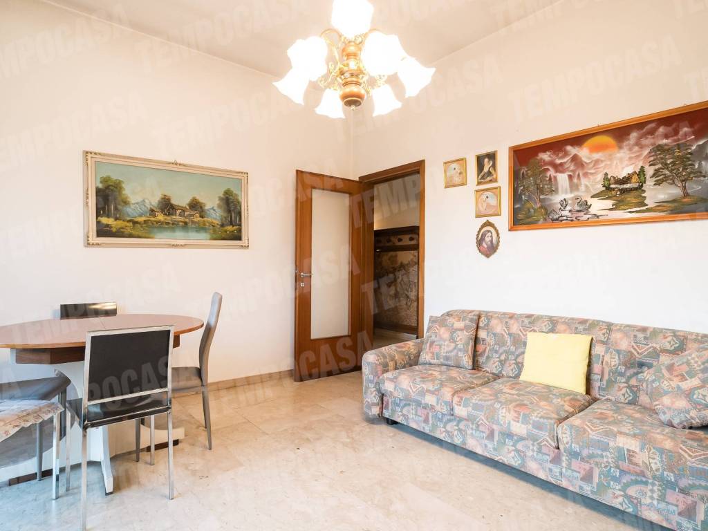 appartamento in vendita a Giussano in zona Birone