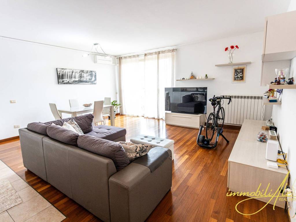 appartamento in vendita a Giussano