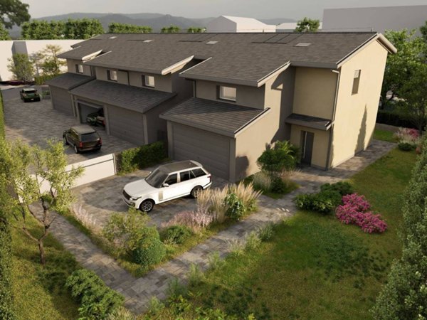 casa indipendente in vendita a Giussano