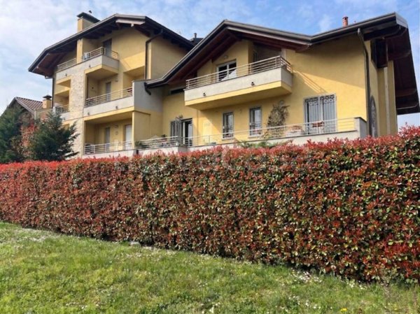 appartamento in vendita a Giussano in zona Paina