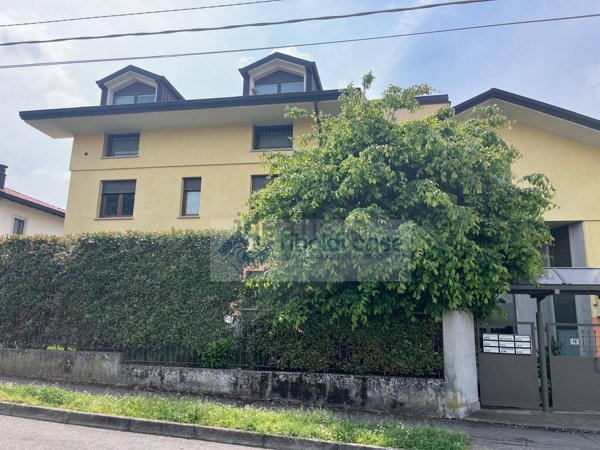 appartamento in vendita a Giussano
