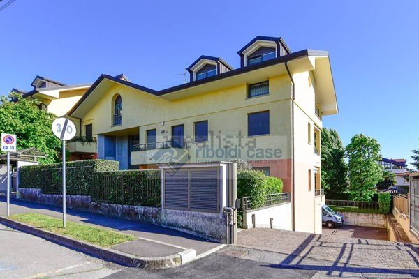 appartamento in vendita a Giussano
