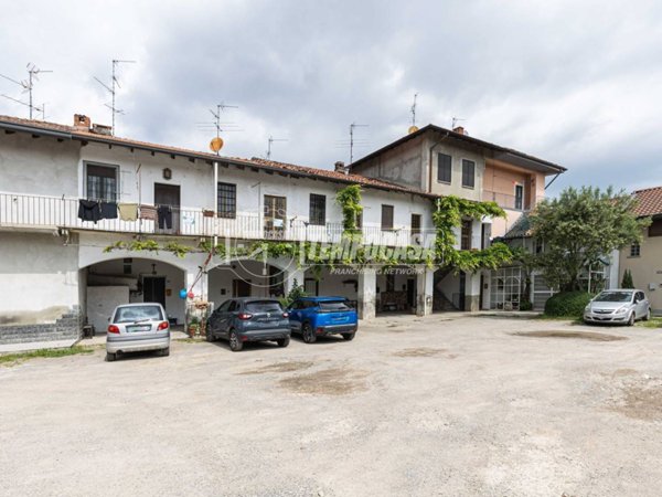 appartamento in vendita a Giussano