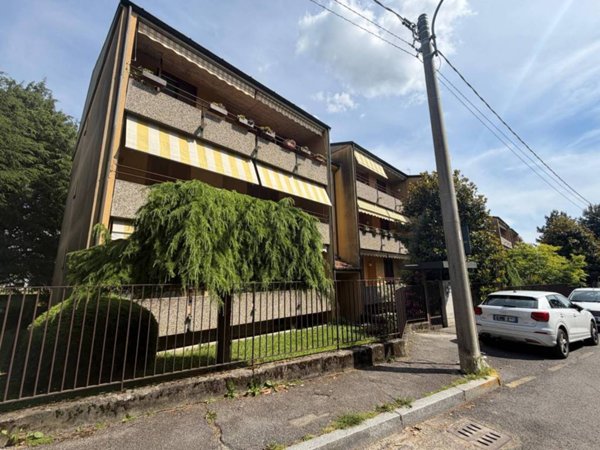 appartamento in vendita a Giussano