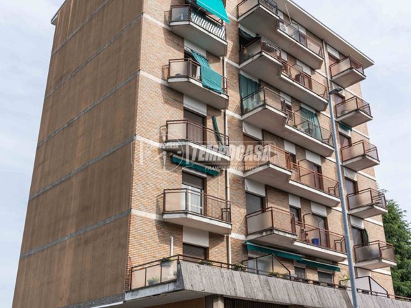 appartamento in vendita a Giussano in zona Paina