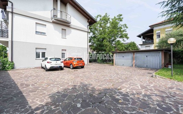 appartamento in vendita a Giussano