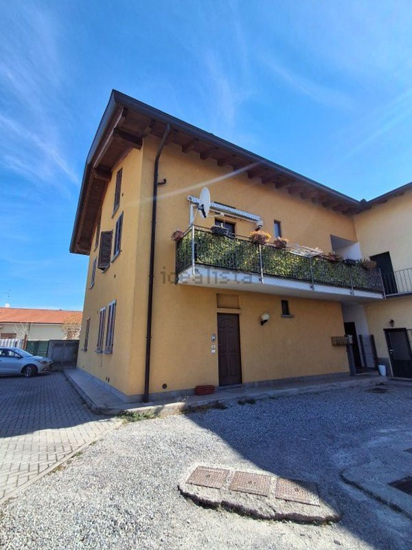 appartamento in vendita a Giussano in zona Birone