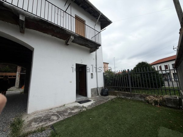 appartamento in vendita a Giussano in zona Birone