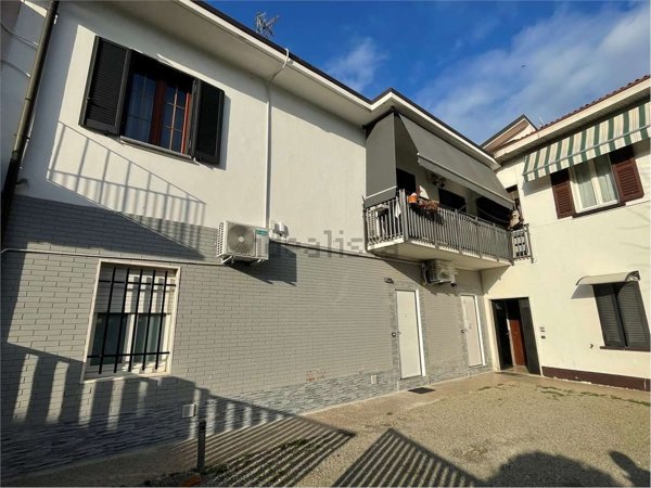 appartamento in vendita a Giussano in zona Paina